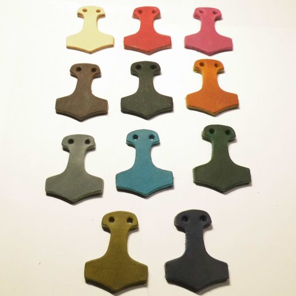 Lederstanzteil " Thors Hammer"  aus Fettleder versch. Farben